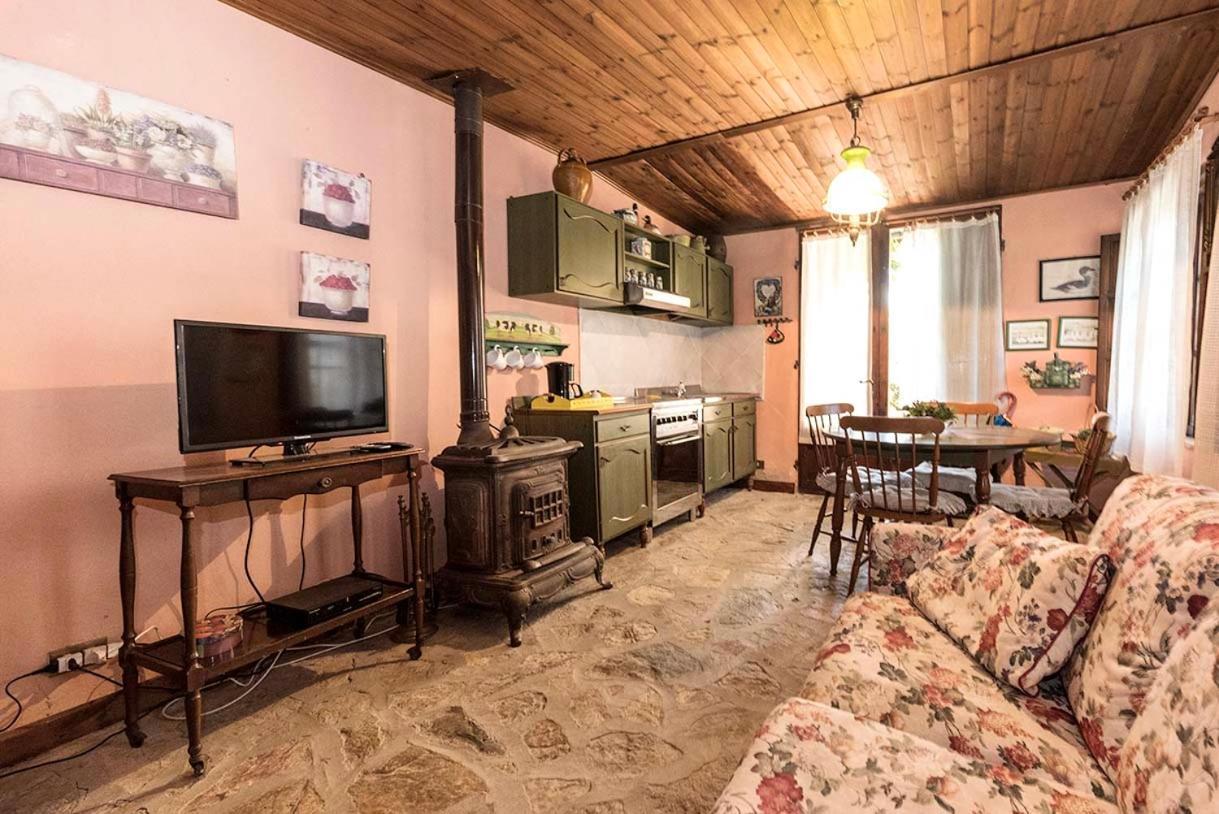 Il Gelsomino Con Piscina Casa vacanze *
